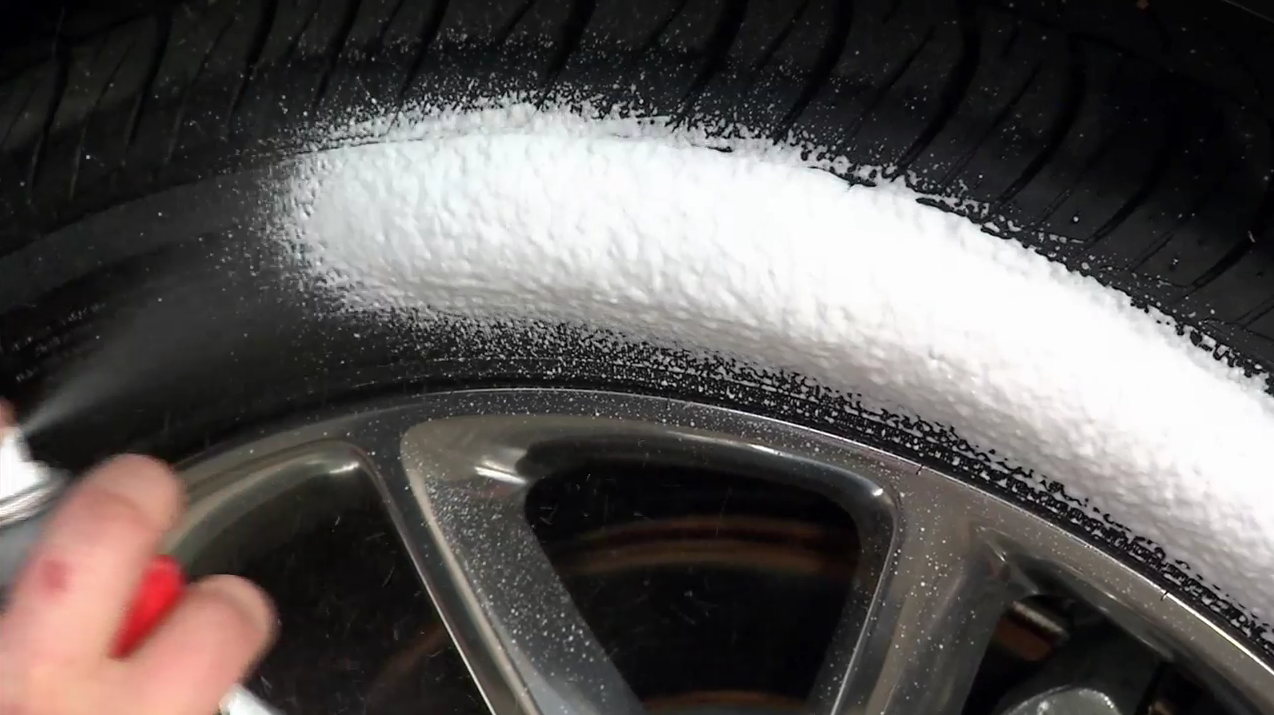 Tire Wet Foam Black Magic