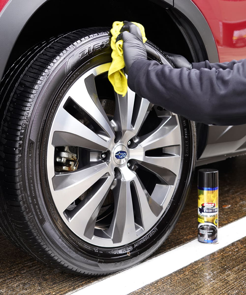 Black Magic Intense Tire Wet Spray - Shop Patio & Outdoor at H-E-B